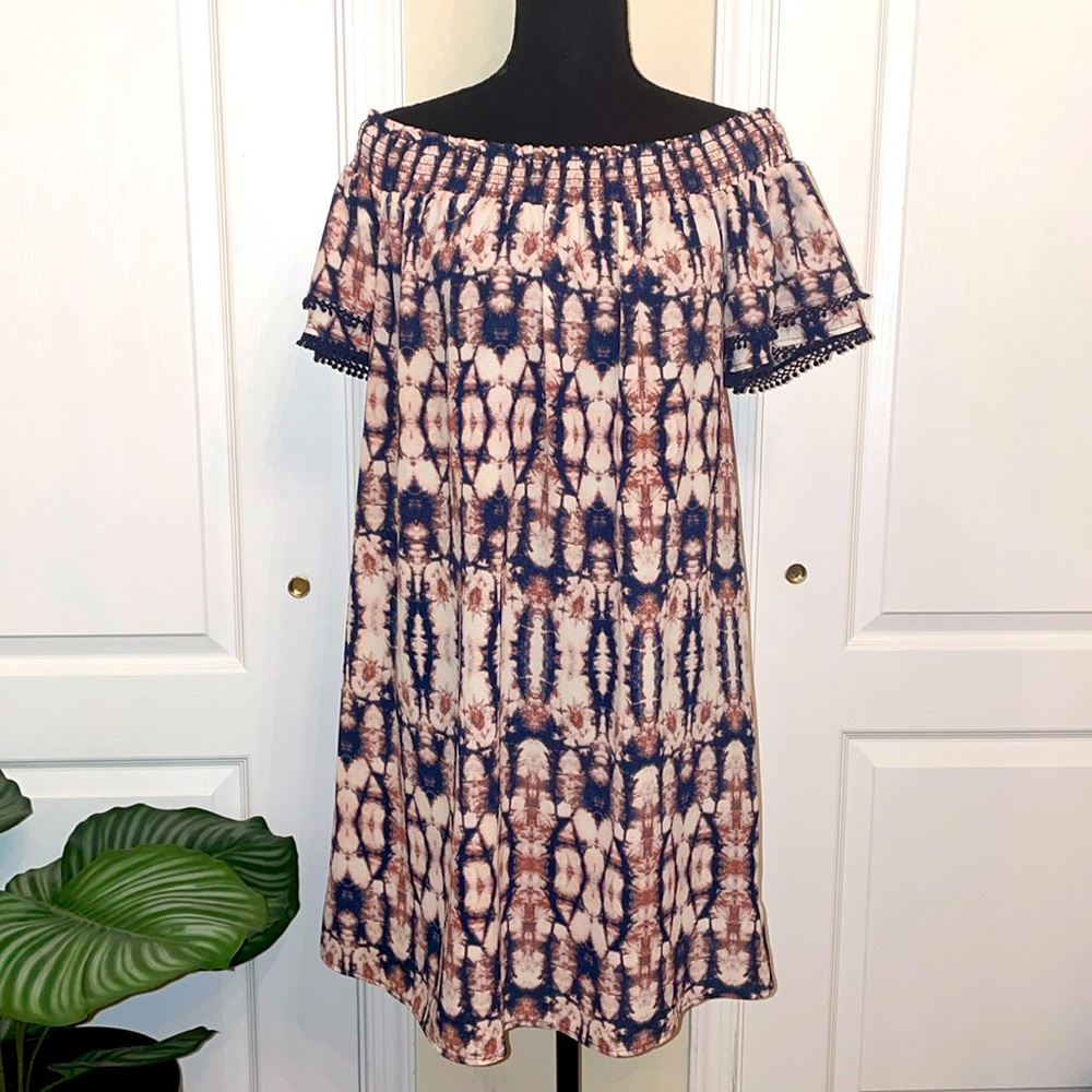 Cute Off Shoulders Dress